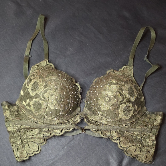 La SENZA Floral Lace Bra in Olive - Picture 1 of 4